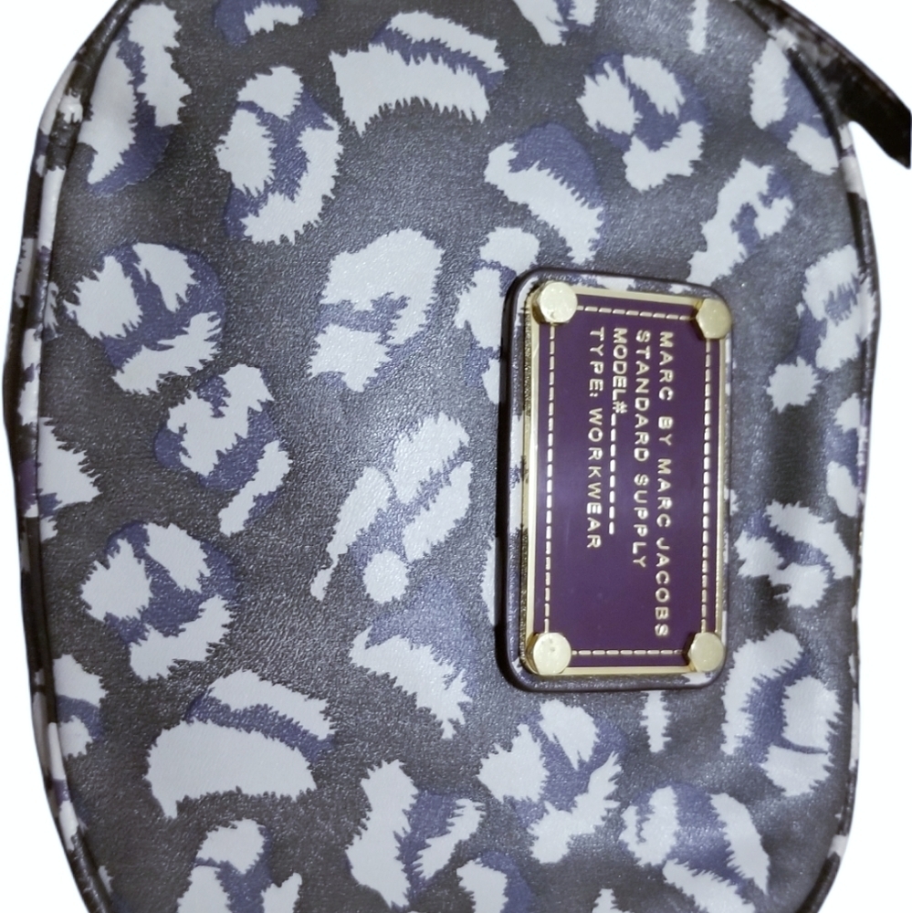 MARC by MARC JACOBS Pouchette Crossbody cow leather handbag animal print purple - Picture 9 of 16